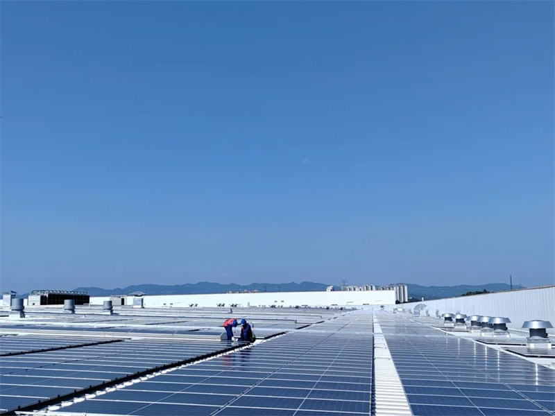 年均發電約1400萬度!成都最大單體裝機容量分布式光伏項目在東部新區投運